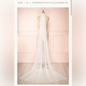 White Tulle Veil